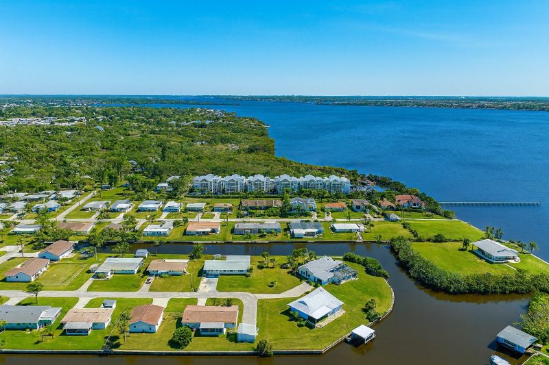 Best Shower Remodeling pros in Bradenton, FL